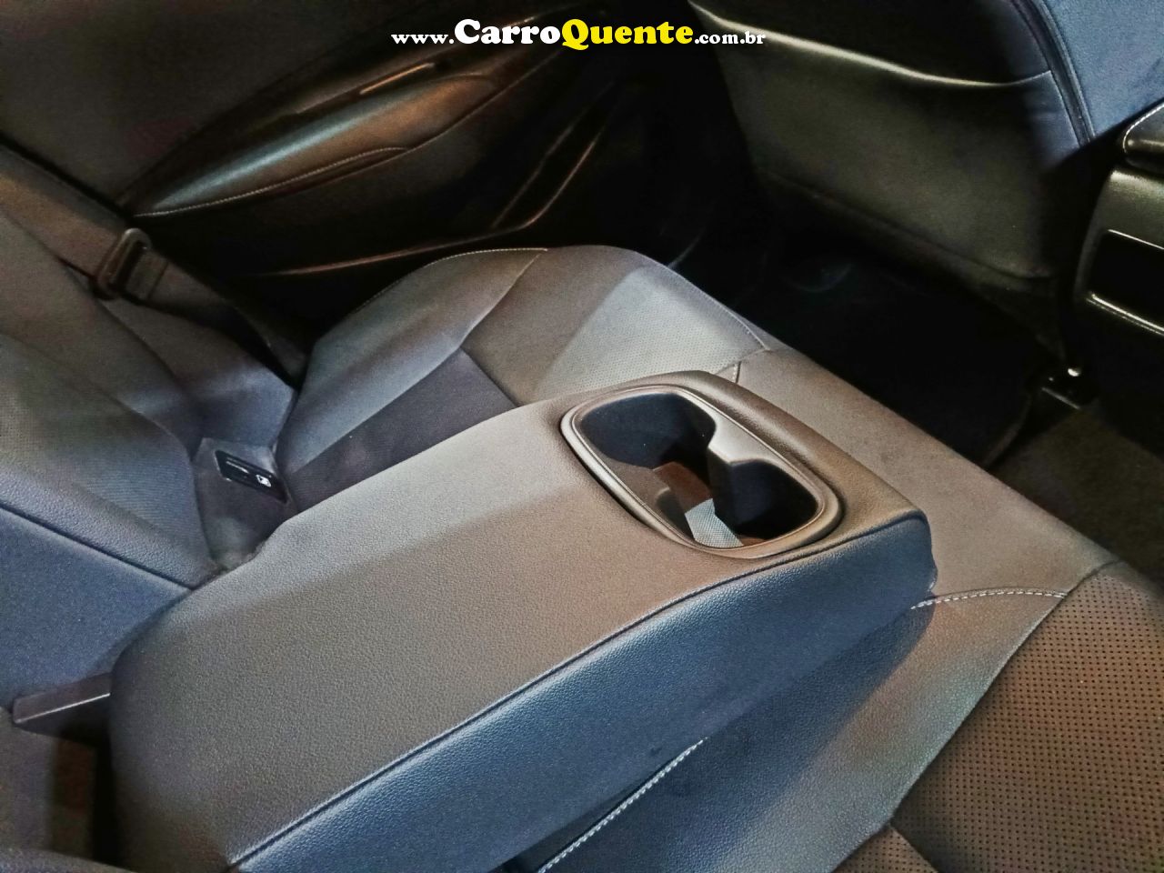 TOYOTA COROLLA 2.0 XEI 2020 - Loja