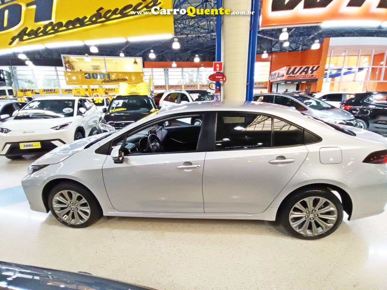 TOYOTA COROLLA 2.0 XEI 2020 - Loja