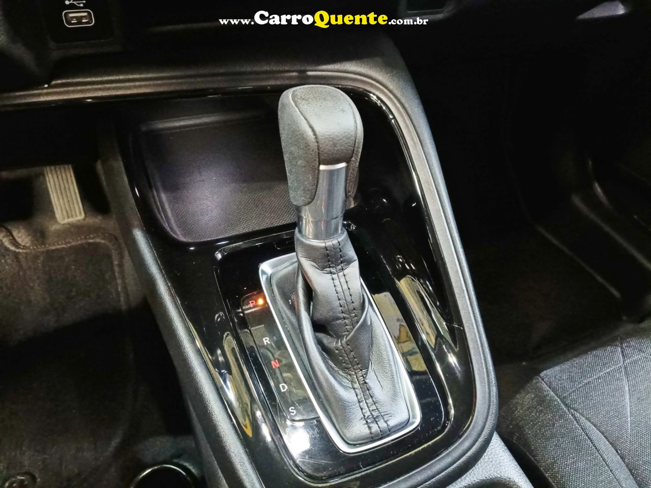 HONDA HR-V 1.5 DI I-VTEC EX 2024 - Loja