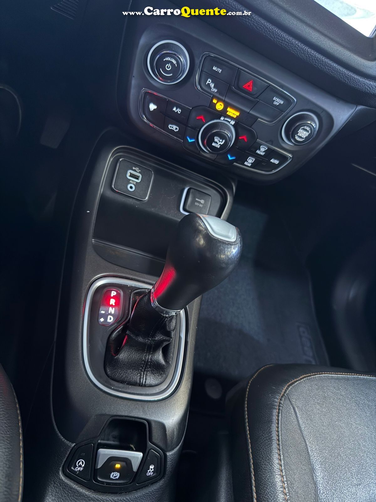JEEP COMPASS 2.0 16V LONGITUDE 2018 - Loja