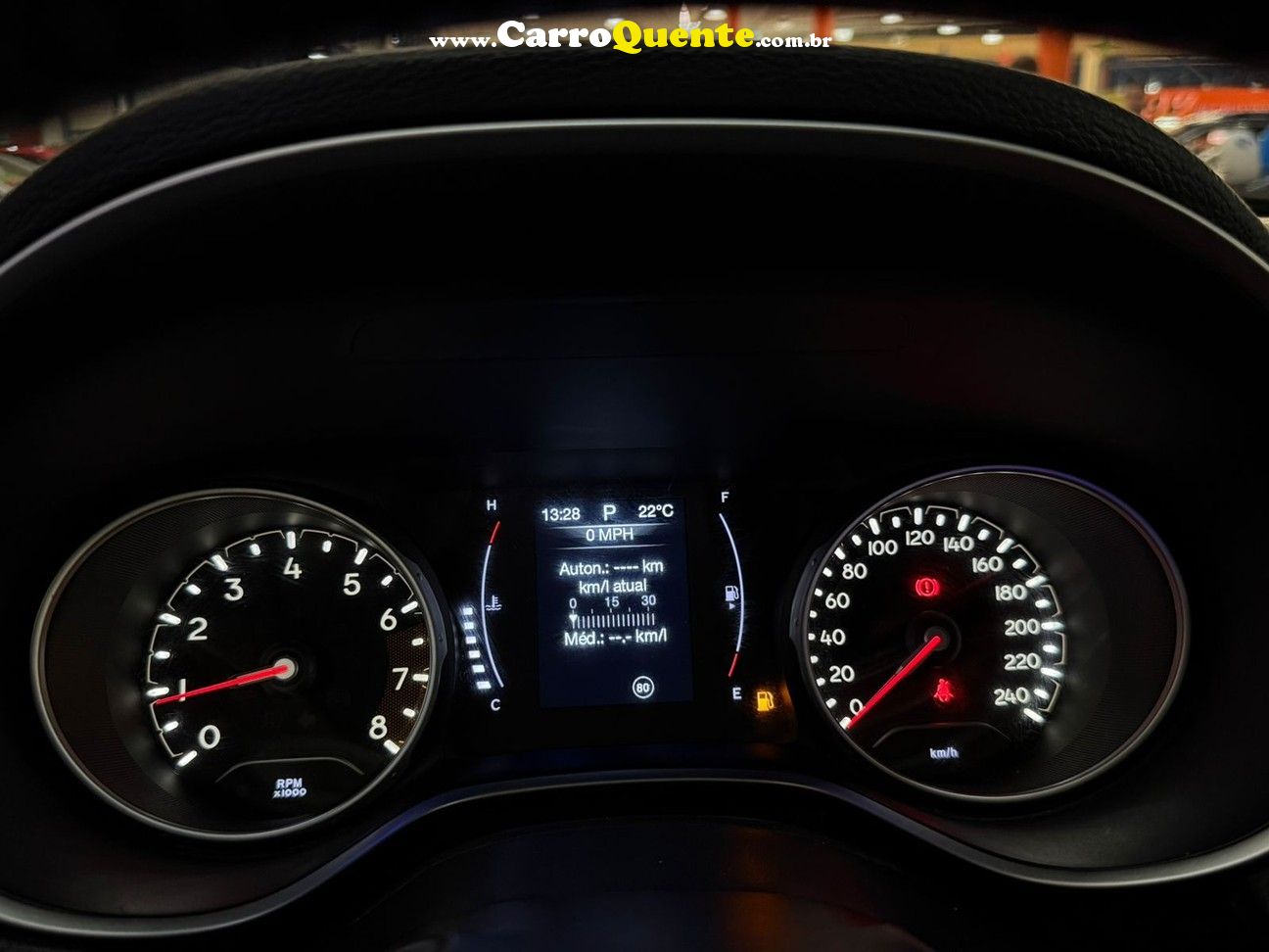 JEEP COMPASS 2.0 16V LONGITUDE 2018 - Loja