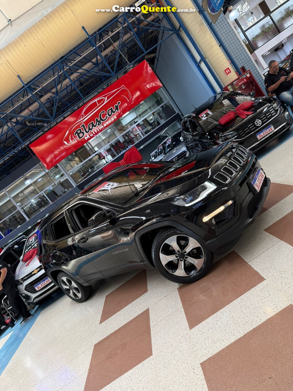 JEEP COMPASS 2.0 16V LONGITUDE 2018 - Loja