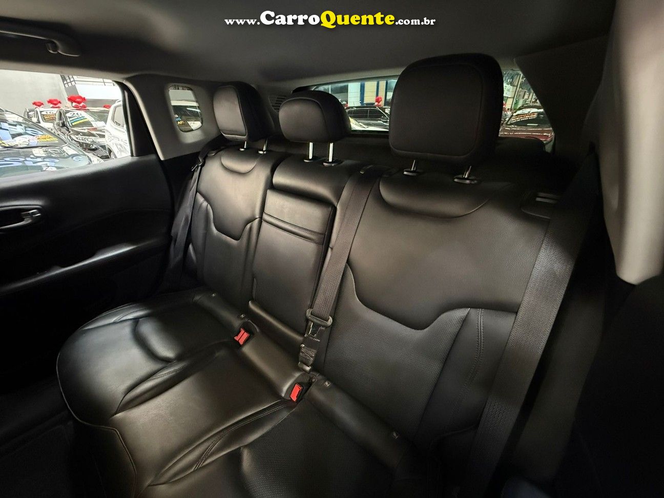 JEEP COMPASS 2.0 16V LONGITUDE 2018 - Loja