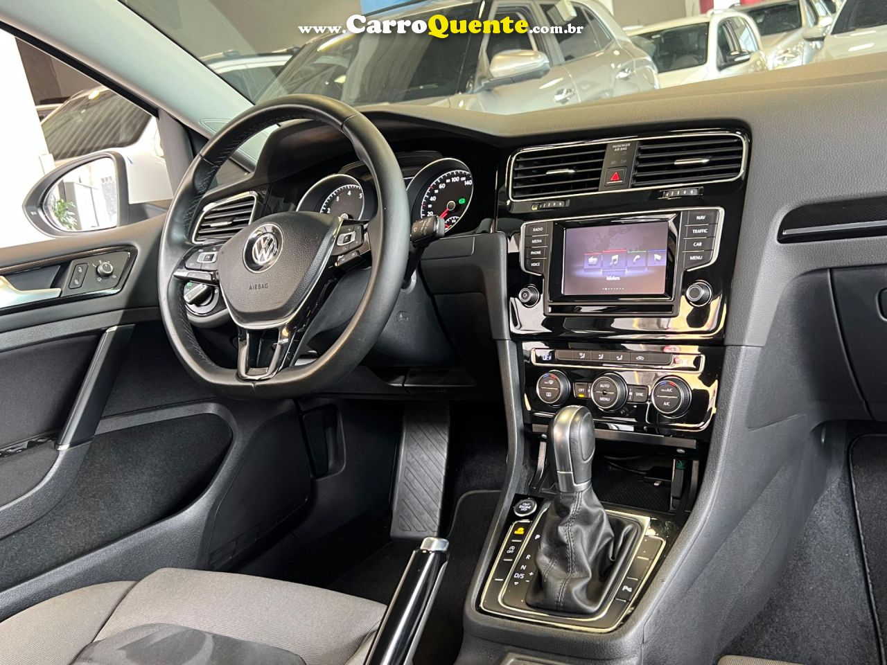 VOLKSWAGEN GOLF 1.4 TSI HIGHLINE 16V 2015 - Loja
