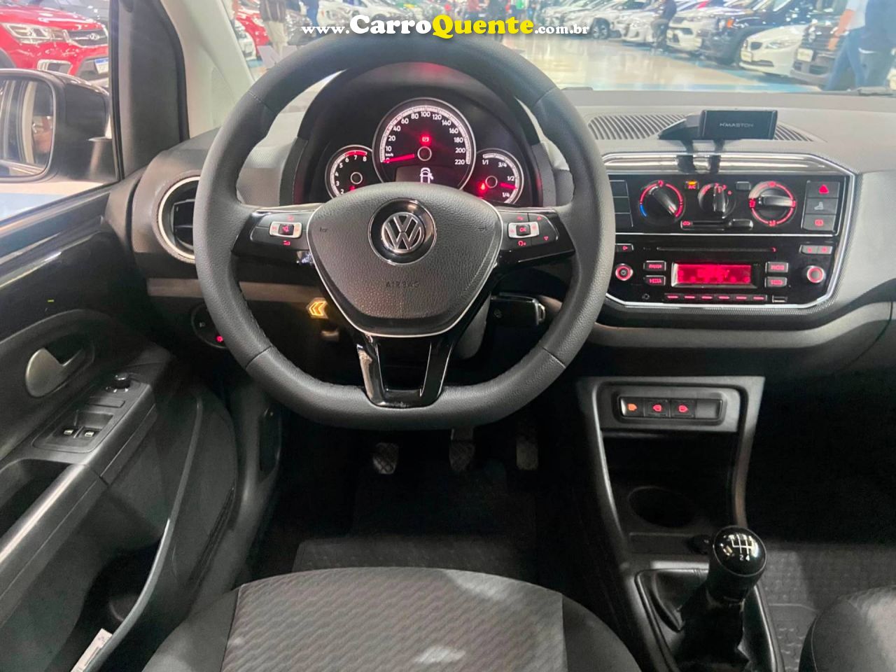 VOLKSWAGEN UP 1.0 TSI MOVE UP 12V 2019 - Loja