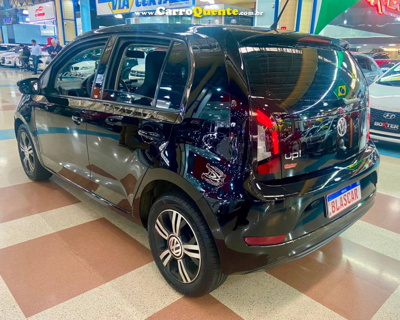 VOLKSWAGEN UP 1.0 TSI MOVE UP 12V 2019 - Loja