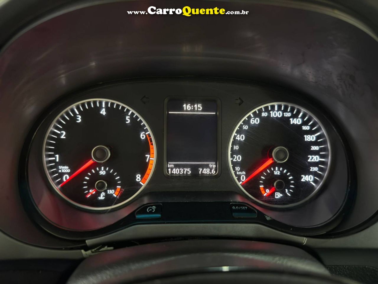 VOLKSWAGEN FOX 1.6 MSI TOTAL CONNECT 2018 - Loja