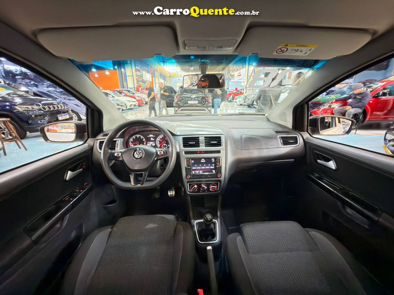 VOLKSWAGEN FOX 1.6 MSI TOTAL CONNECT 2018 - Loja