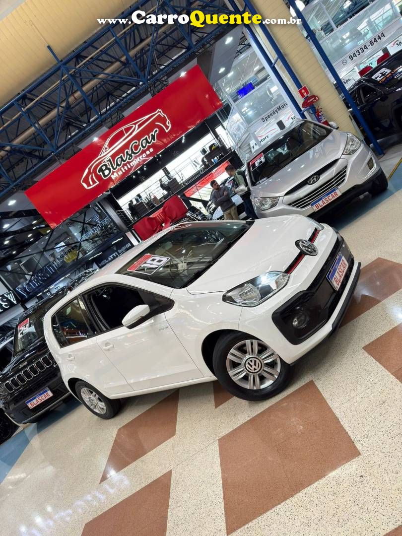 VOLKSWAGEN UP 1.0 TSI MOVE UP 12V 2018 - Loja