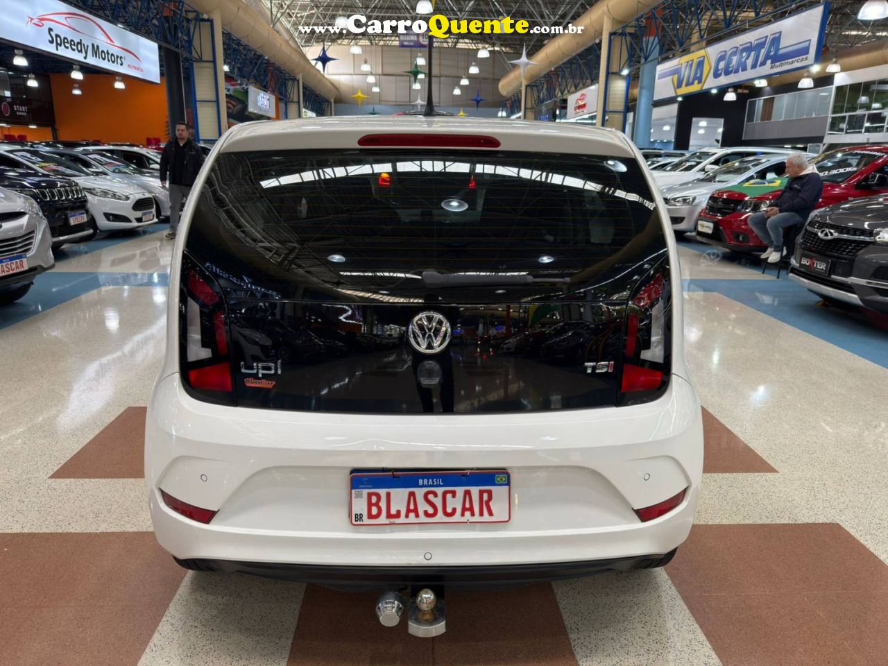 VOLKSWAGEN UP 1.0 TSI MOVE UP 12V 2018 - Loja