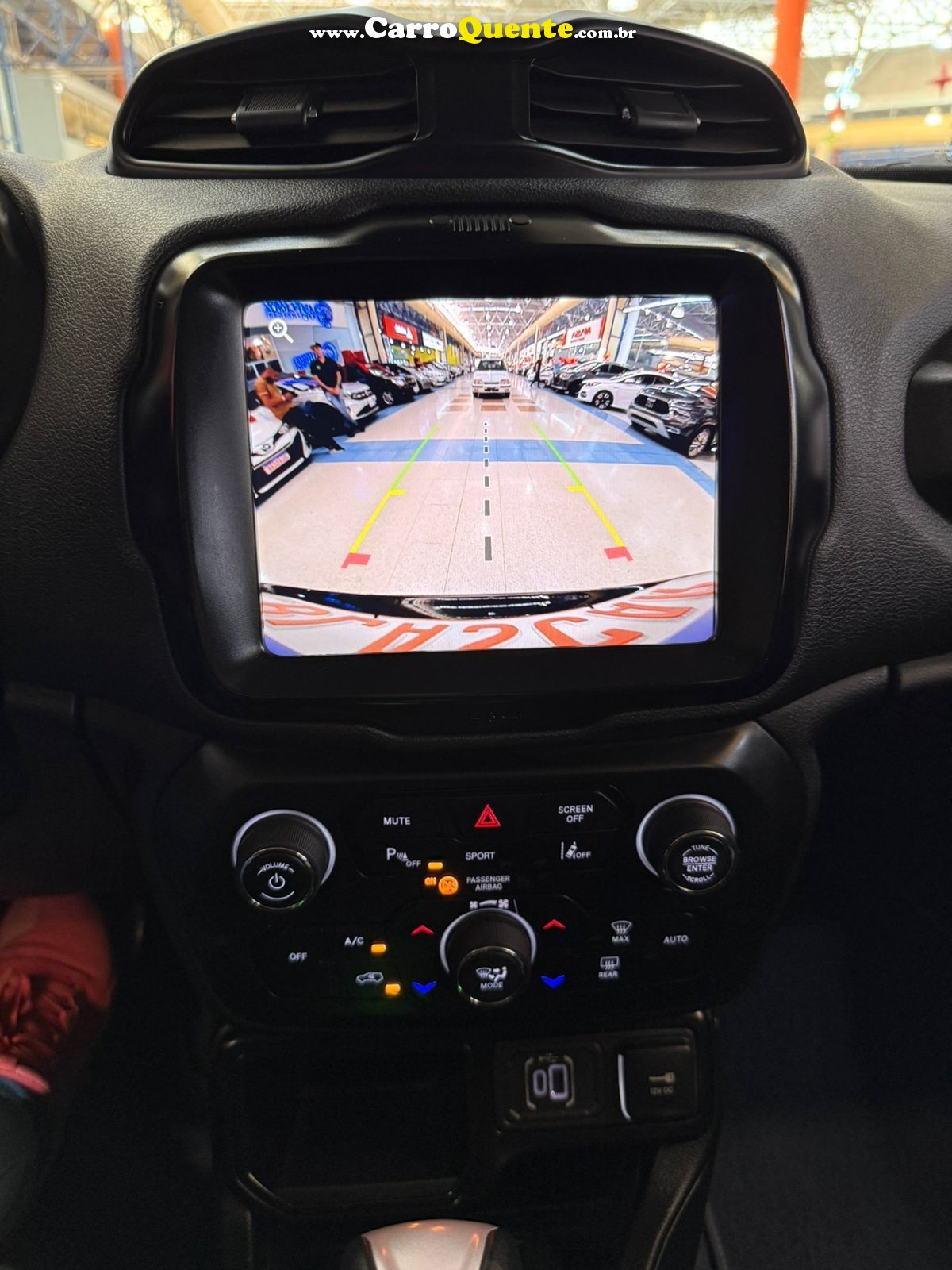 JEEP RENEGADE 1.3 T270 TURBO LONGITUDE 2024 - Loja