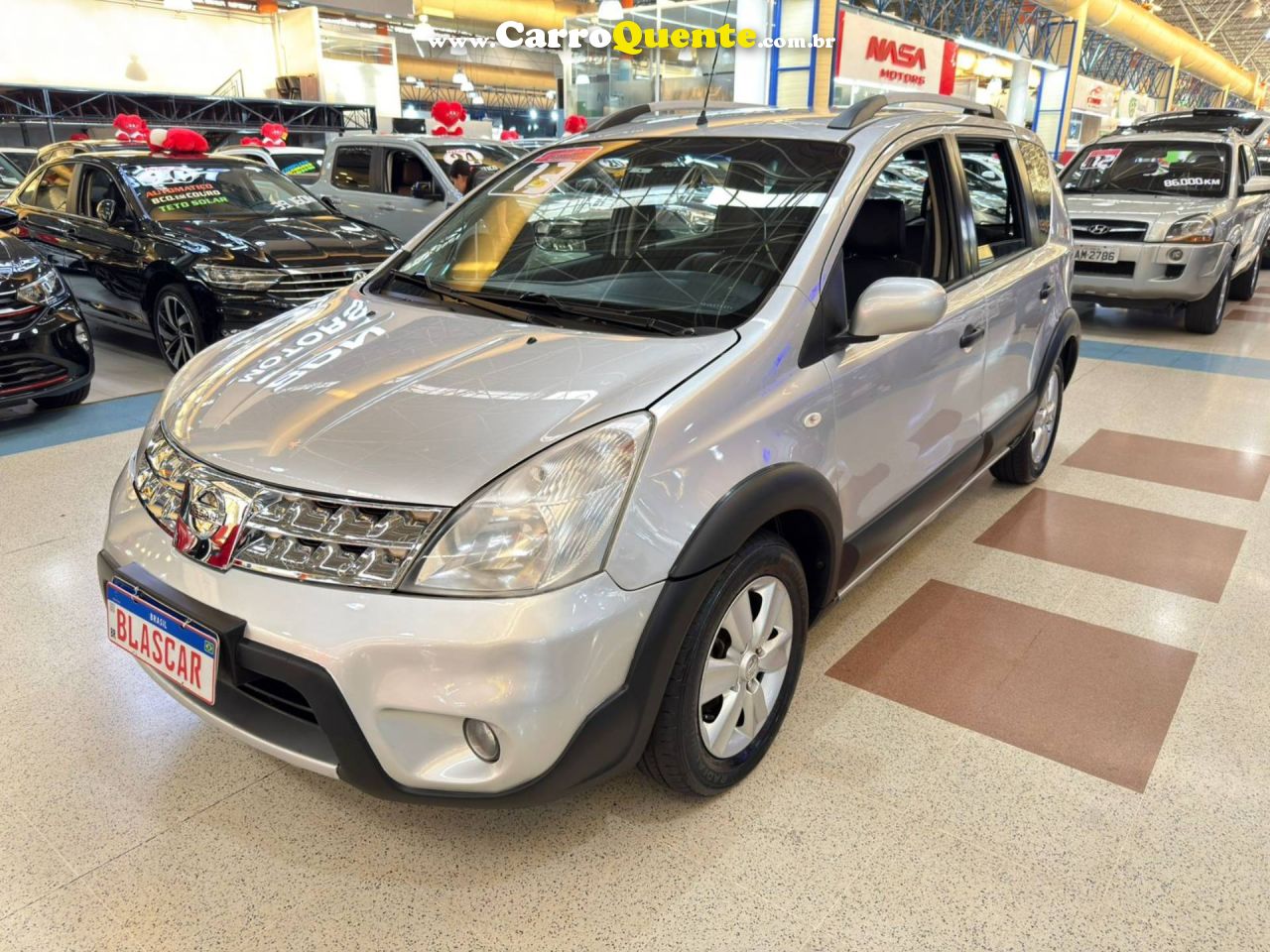 NISSAN LIVINA 1.8 SL X-GEAR 16V 2013 - Loja