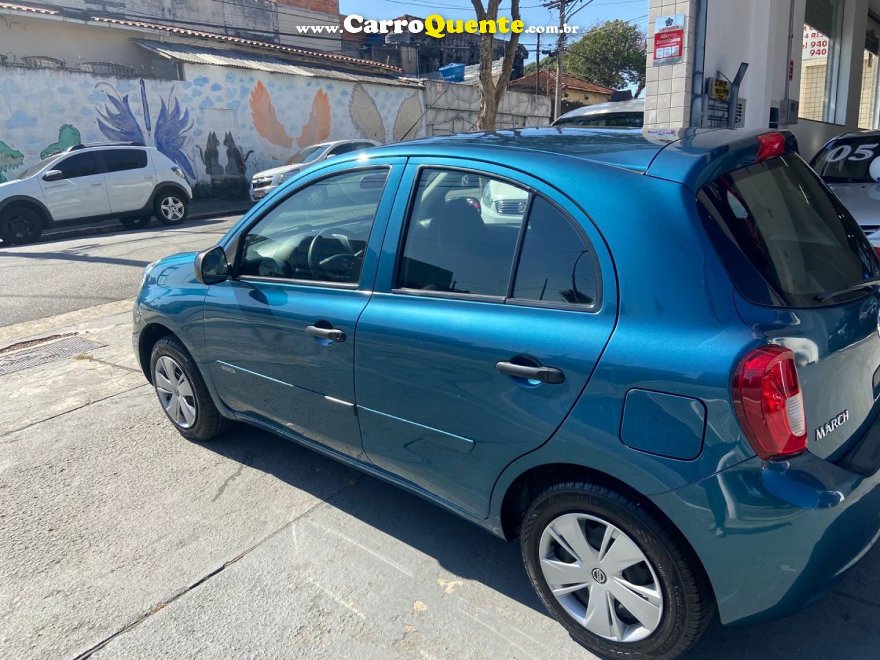 NISSAN   MARCH 1.6S   AZUL 2016 1.6 FLEX - Loja