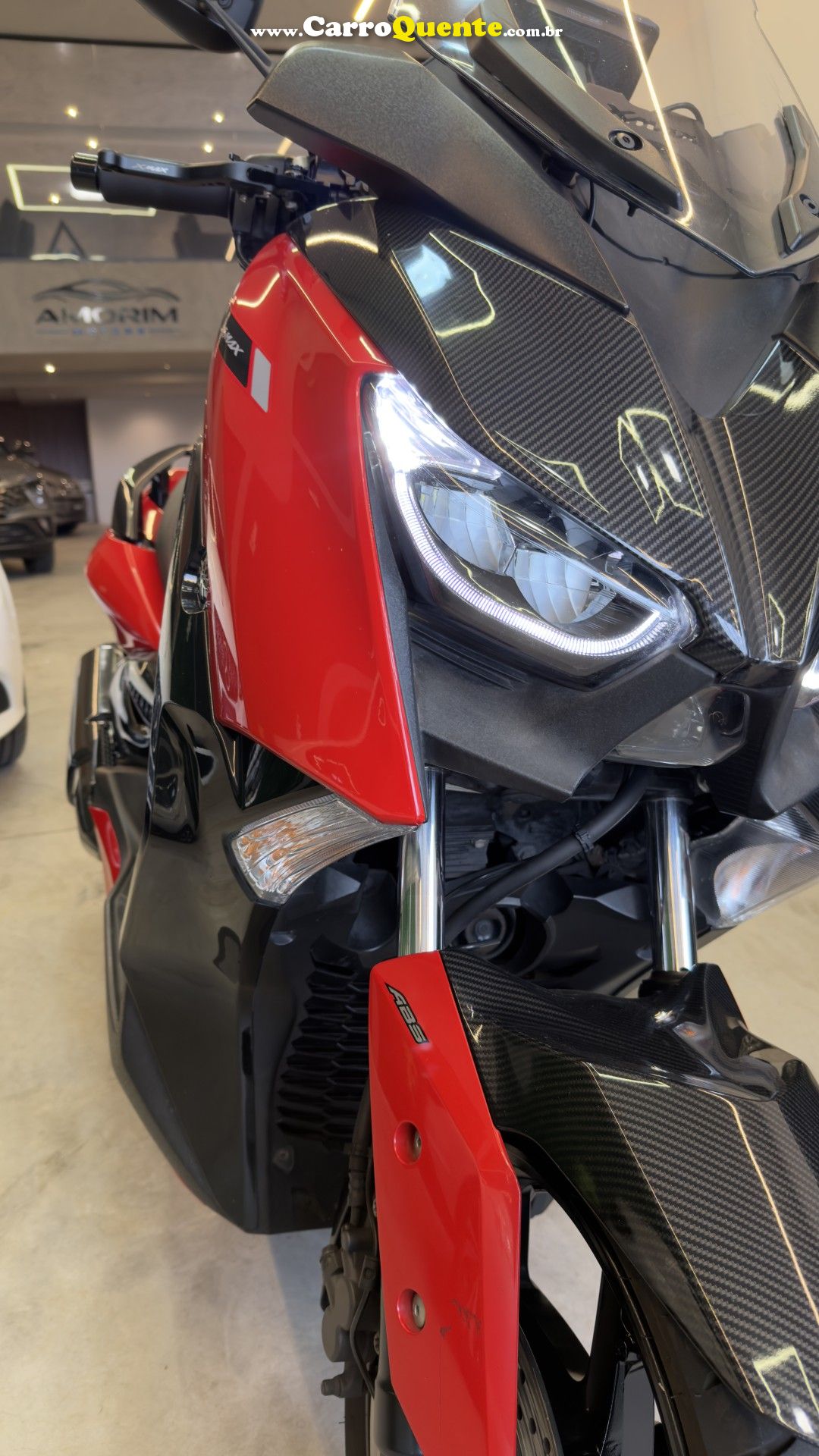 YAMAHA    XMAX 250   VERMELHO 2024 250 GASOLINA - Loja