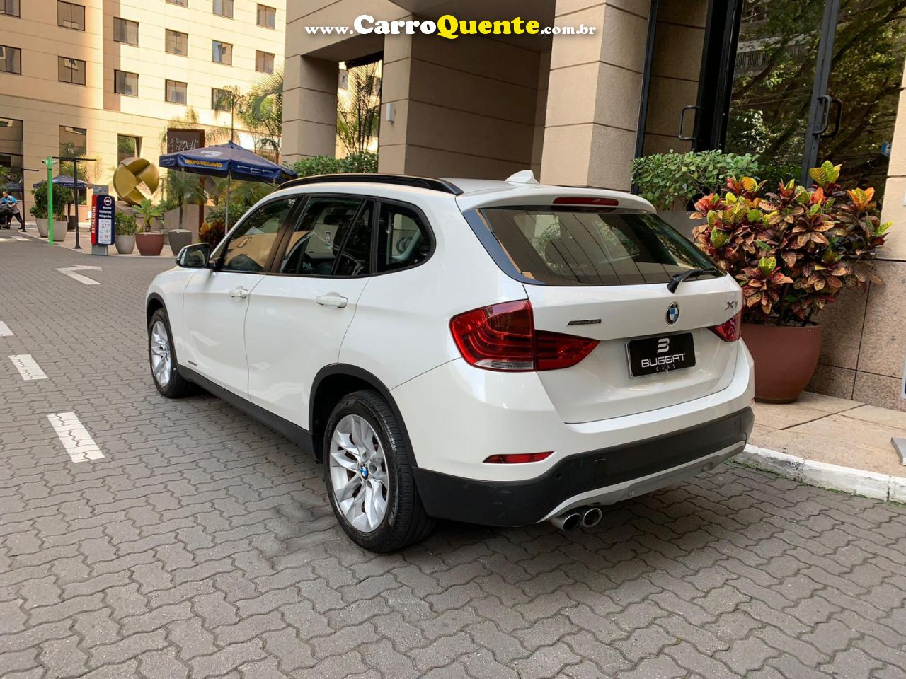 BMW   2.0 16V TURBO ACTIVEFLEX SDRIVE20I 4P AUTOMÁTICO   BRANCO 2015 2.0 FLEX - Loja