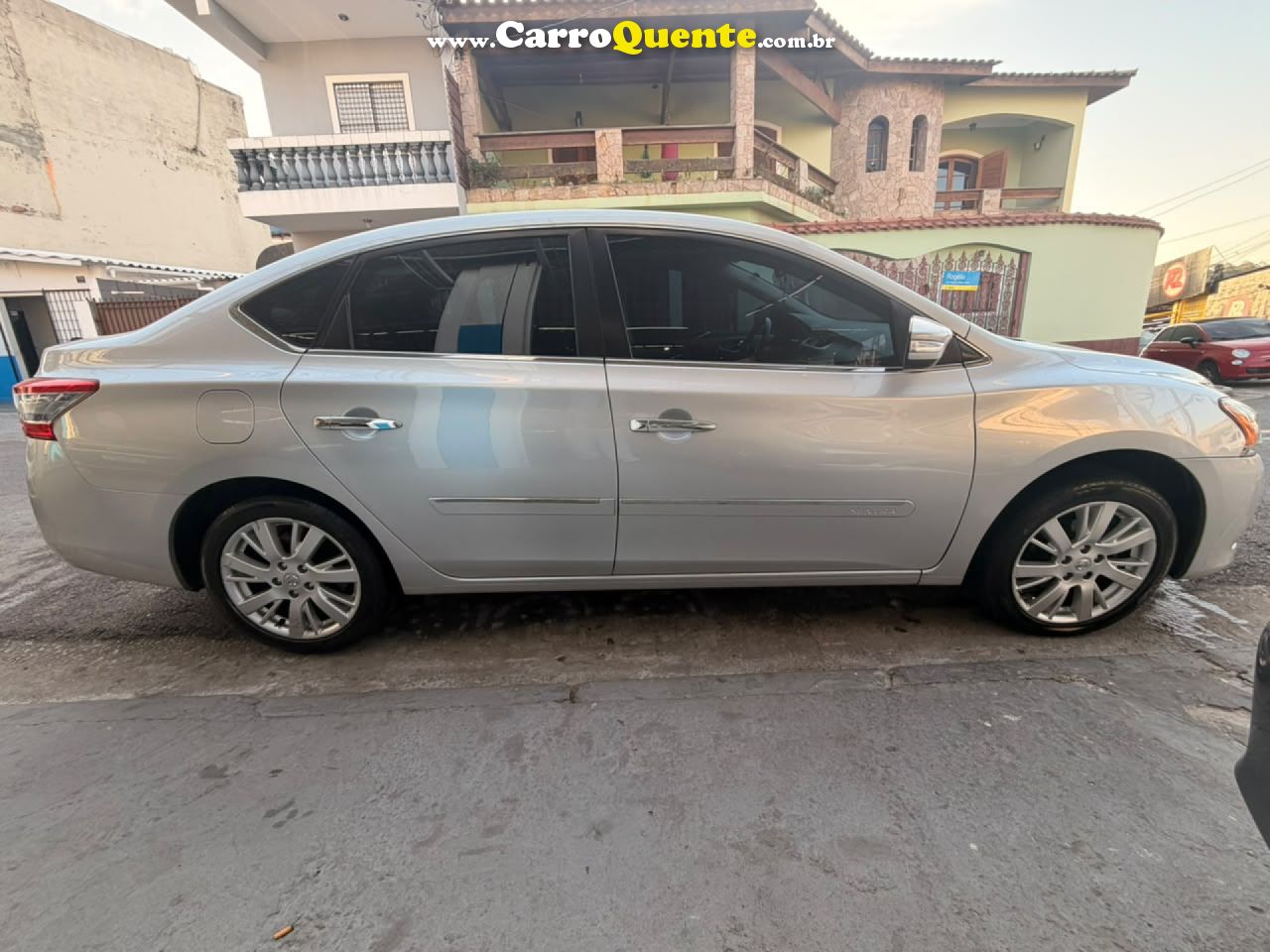 NISSAN   SENTRA SL 2.0 2.0 FLEX FUEL 16V AUT.   PRATA 2012 2.0 FLEX - Loja