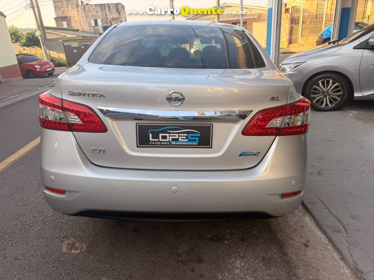 NISSAN   SENTRA SL 2.0 2.0 FLEX FUEL 16V AUT.   PRATA 2012 2.0 FLEX - Loja