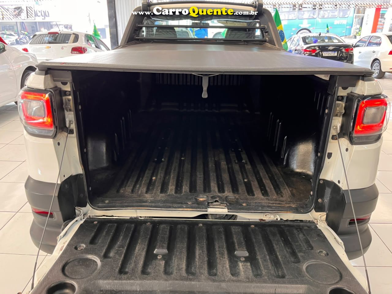 FIAT   STRADA ENDURANCE 1.4 FLEX 8V CS PLUS   BRANCO 2023 1.4 FLEX - Loja