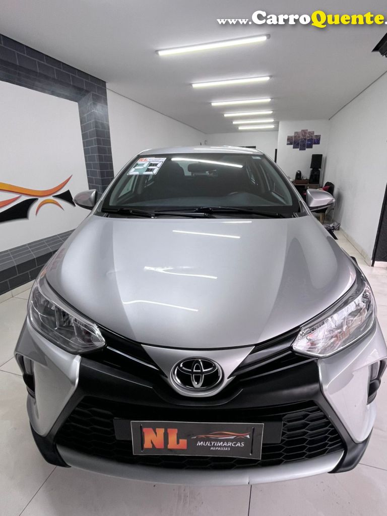TOYOTA   YARIS XL SEDAN 1.5 FLEX 16V 4P AUT.   PRATA 2023 1.5 FLEX - Loja