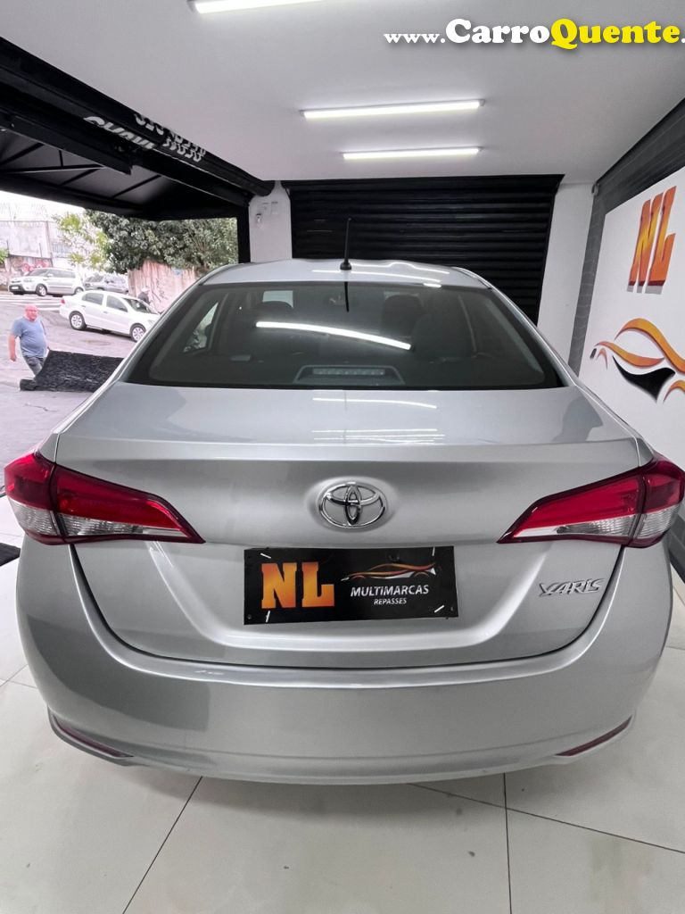 TOYOTA   YARIS XL SEDAN 1.5 FLEX 16V 4P AUT.   PRATA 2023 1.5 FLEX - Loja