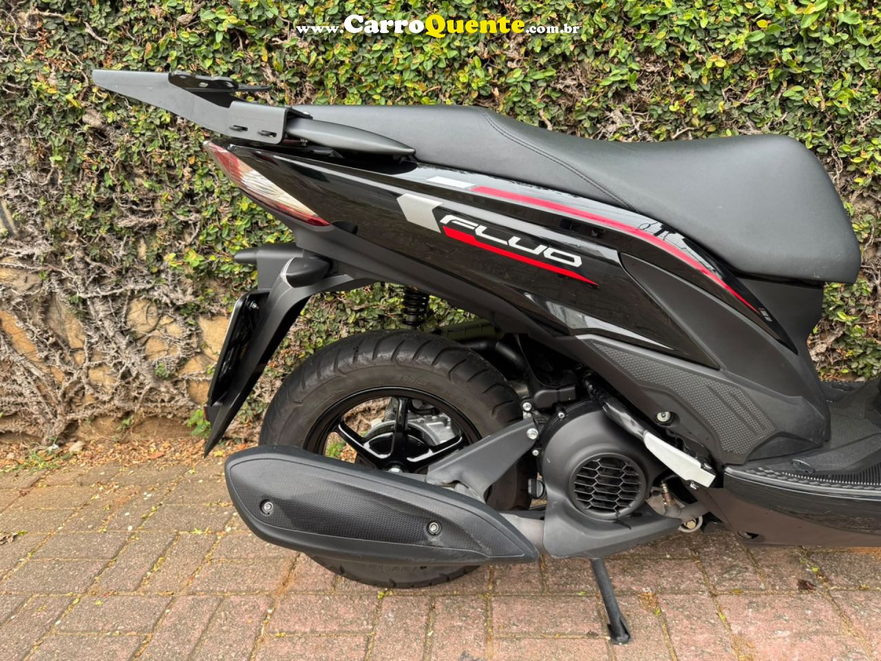 YAMAHA    FLUO 125    PRETO 2026 125 GASOLINA - Loja