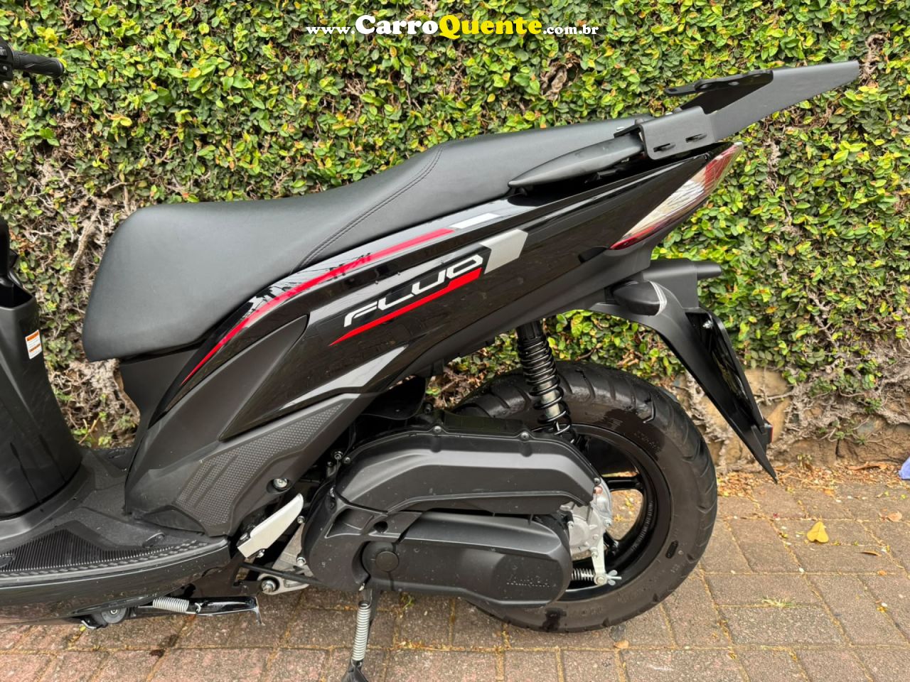 YAMAHA    FLUO 125    PRETO 2026 125 GASOLINA - Loja
