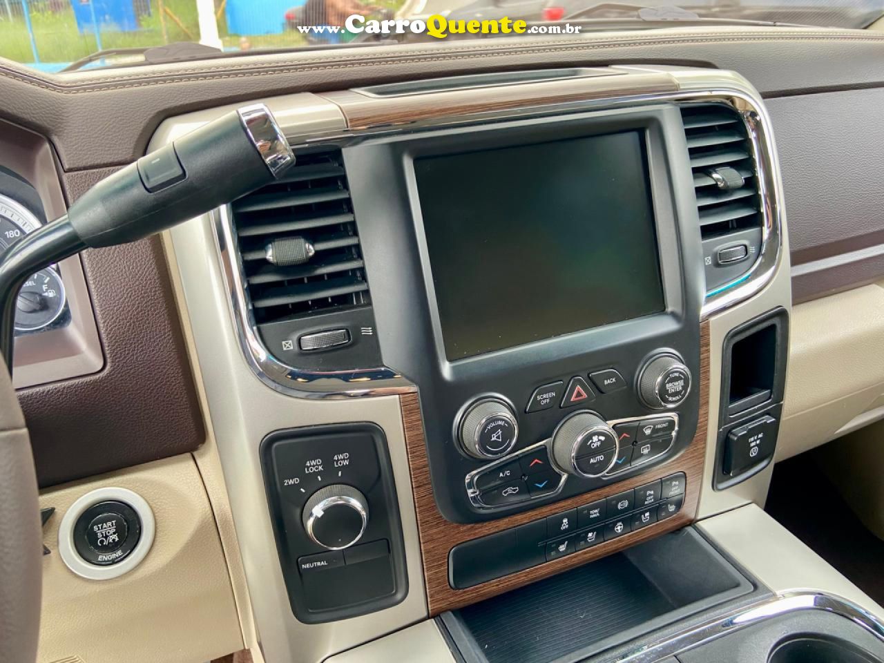 RAM   2500 LARAMIE  6.7 TDI  CD 4X4 DIESEL   PRETO 2016 6.7 DIESEL - Loja