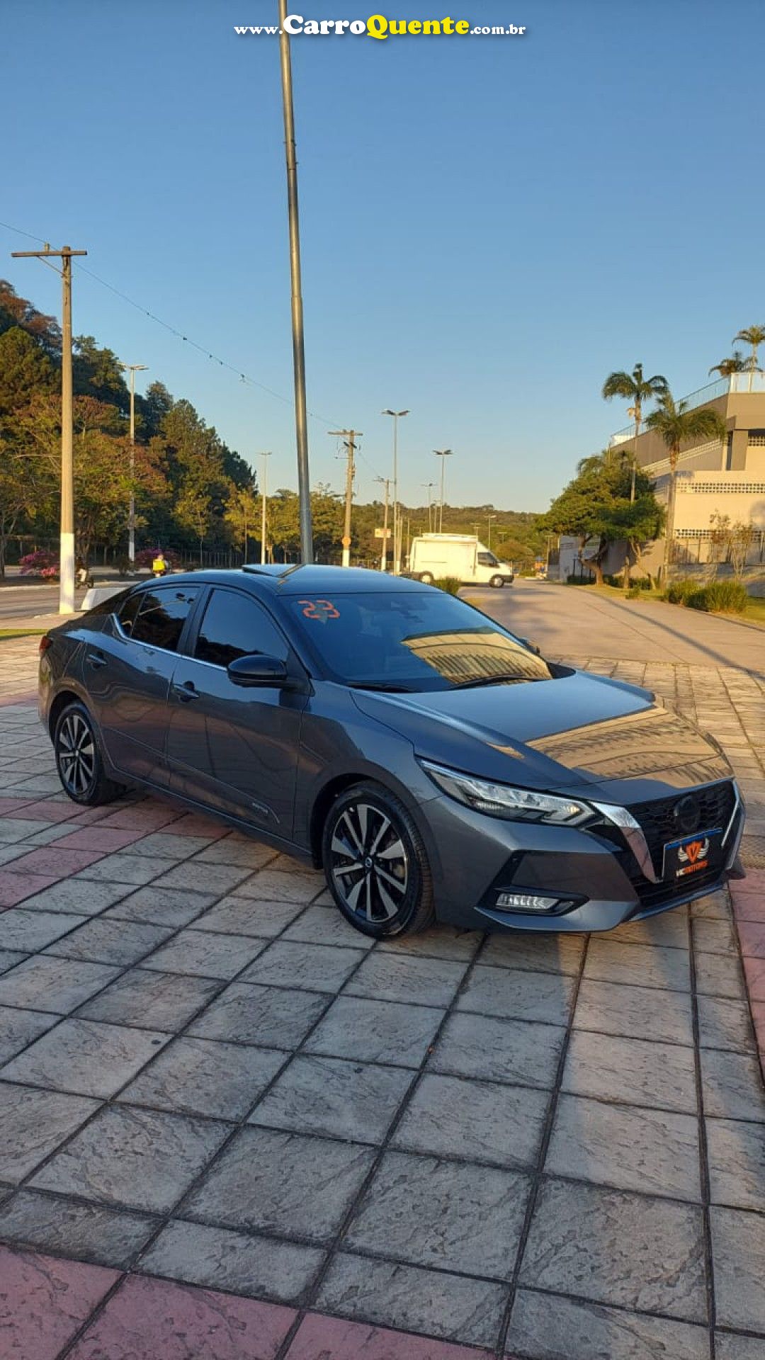 NISSAN   SENTRA EXCLUSIVE 2.0 16V AUT.   CINZA 2023 2.0 GASOLINA - Loja