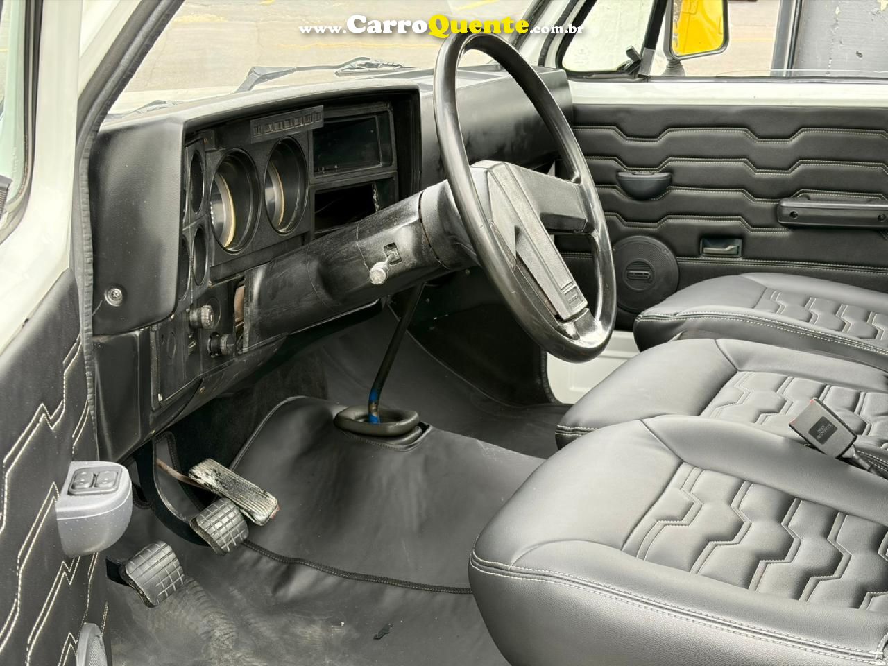 CHEVROLET   D20   BRANCO 1986 3.9 DIESEL - Loja