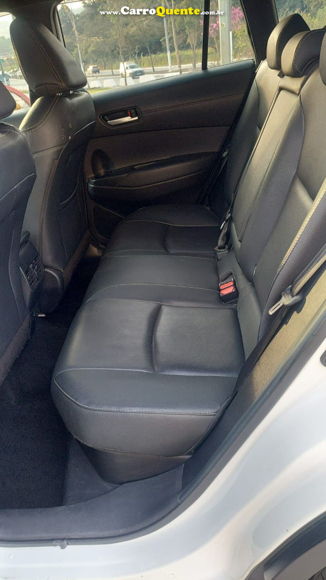 TOYOTA   COROLLA CROSS XRV 1.8 16V AUT.(HYBRID)   BRANCO 2023 1.8 FLEX E ELÉTRICO - Loja