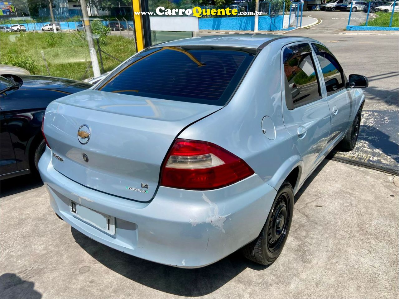 CHEVROLET   PRISMA  SED. MAXX LT 1.4 8V ECONOF. 4P   PRATA 2010 1.4 GASOLINA - Loja