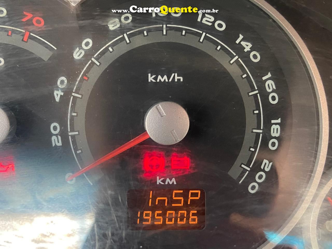 CHEVROLET   PRISMA  SED. MAXX LT 1.4 8V ECONOF. 4P   PRATA 2010 1.4 GASOLINA - Loja