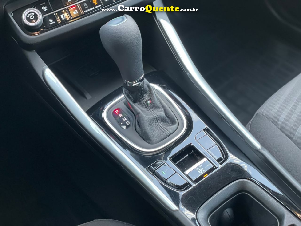 FIAT   FASTBACK AUDACE 1.0 200 T. FLEX AUT   CINZA 2024 1.0 FLEX - Loja