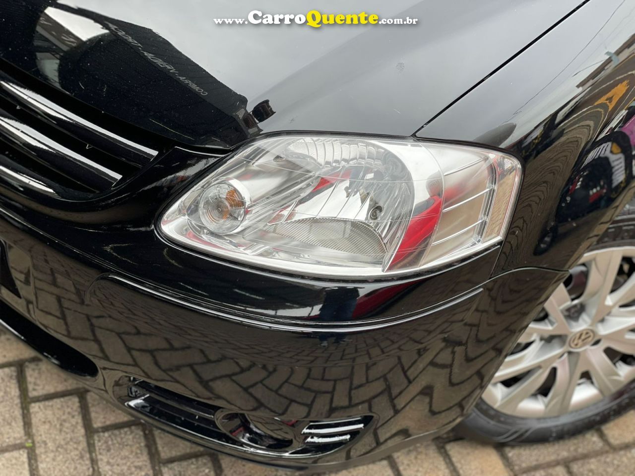 VOLKSWAGEN   FOX PLUS 1.6MI 1.6MI TOTAL FLEX 8V 4P   PRETO 2004 1.6 FLEX - Loja
