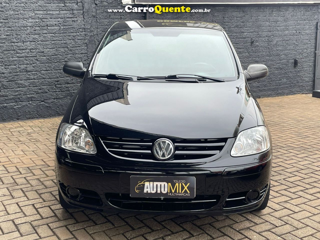 VOLKSWAGEN   FOX PLUS 1.6MI 1.6MI TOTAL FLEX 8V 4P   PRETO 2004 1.6 FLEX - Loja