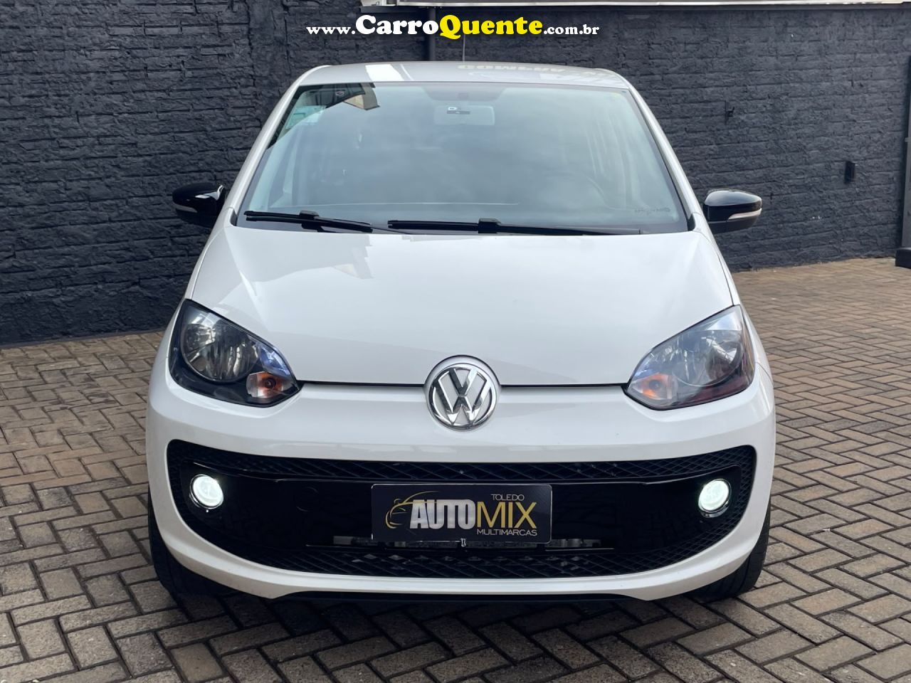VOLKSWAGEN   UP! MOVE 1.0 TSI TOTAL FLEX 12V 5P   BRANCO 2016 1.0 FLEX - Loja