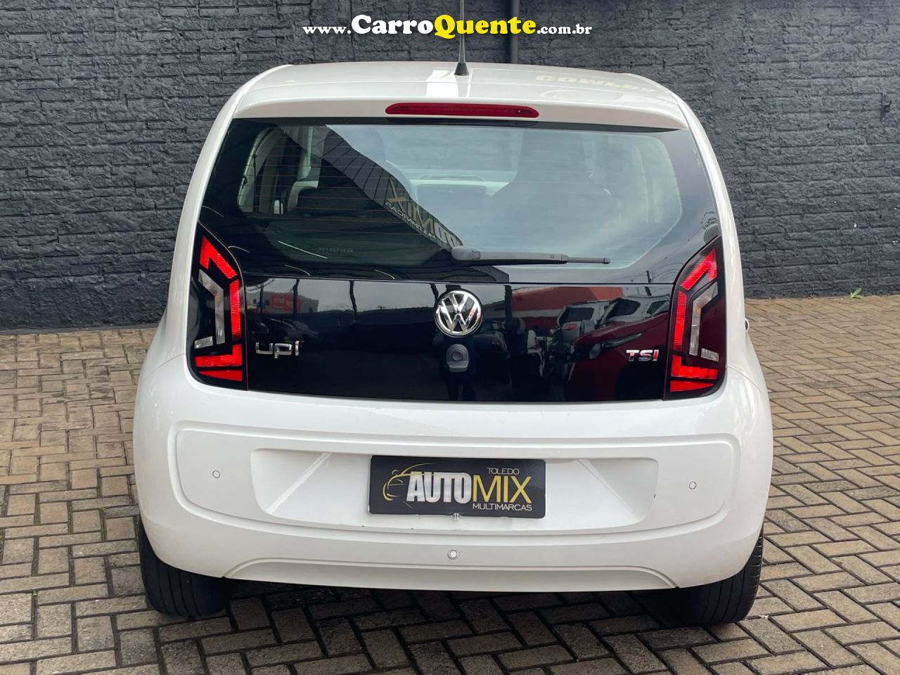 VOLKSWAGEN   UP! MOVE 1.0 TSI TOTAL FLEX 12V 5P   BRANCO 2016 1.0 FLEX - Loja