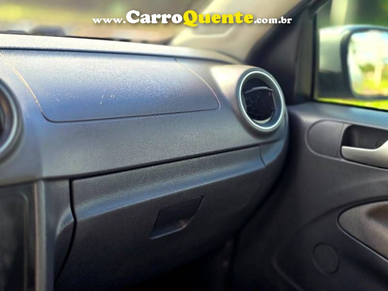 Saveiro 1.6 Mi Total Flex 8V CE 2014/2014 VolksWagen - Loja