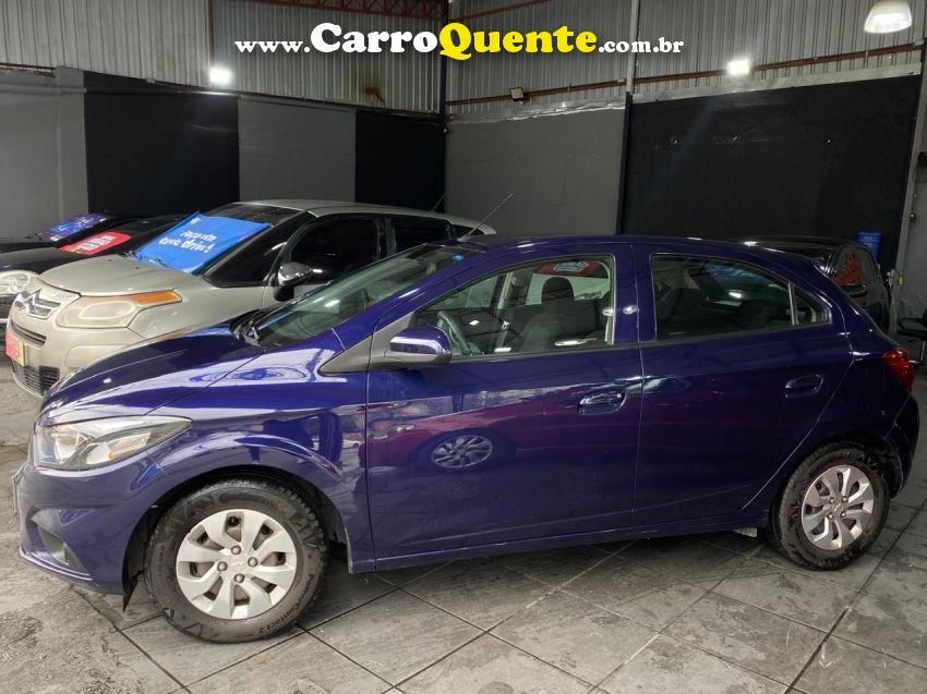 Chevrolet ONIX 1.0 MPFI LT 8V FLEX 4P MANUAL - Loja
