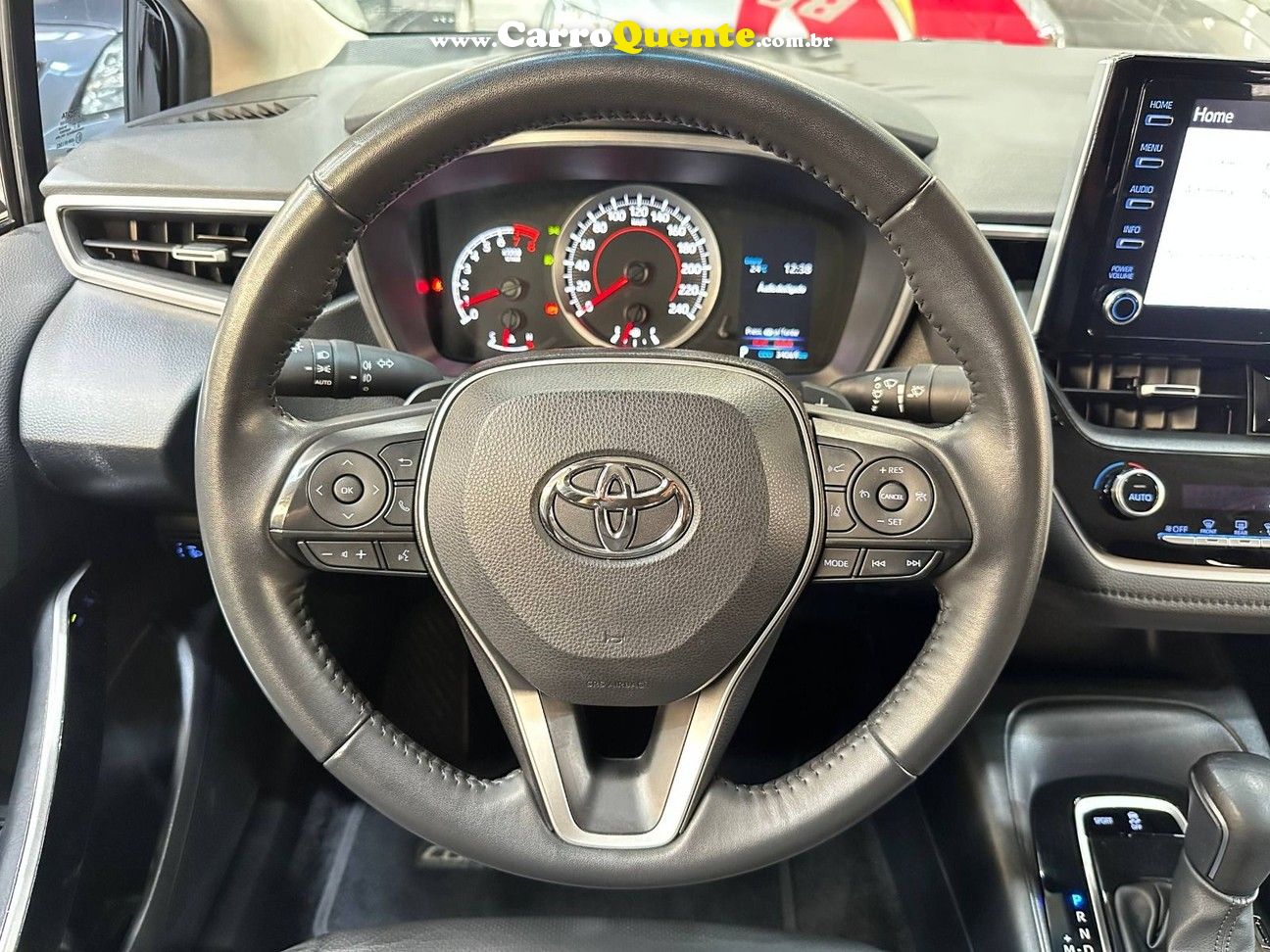 TOYOTA COROLLA 2.0 XEI 2023 - Loja