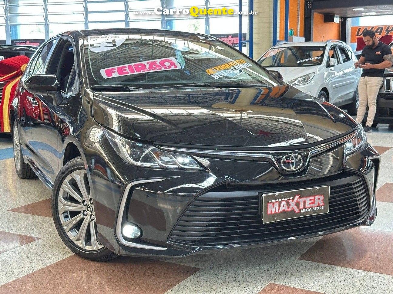 TOYOTA COROLLA 2.0 XEI 2023 - Loja