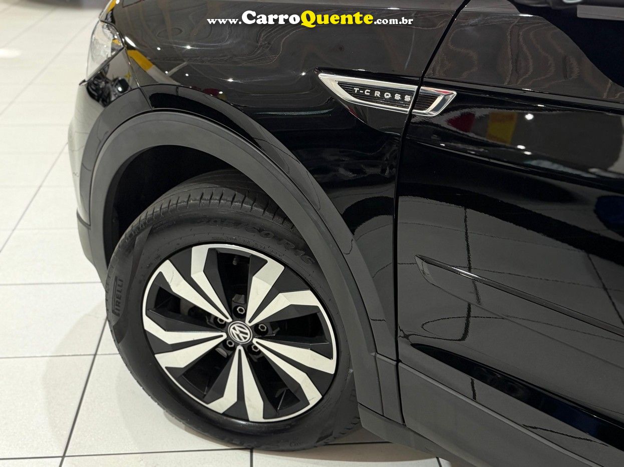 VOLKSWAGEN T-CROSS 1.0 200 TSI TOTAL SENSE 2024 - Loja