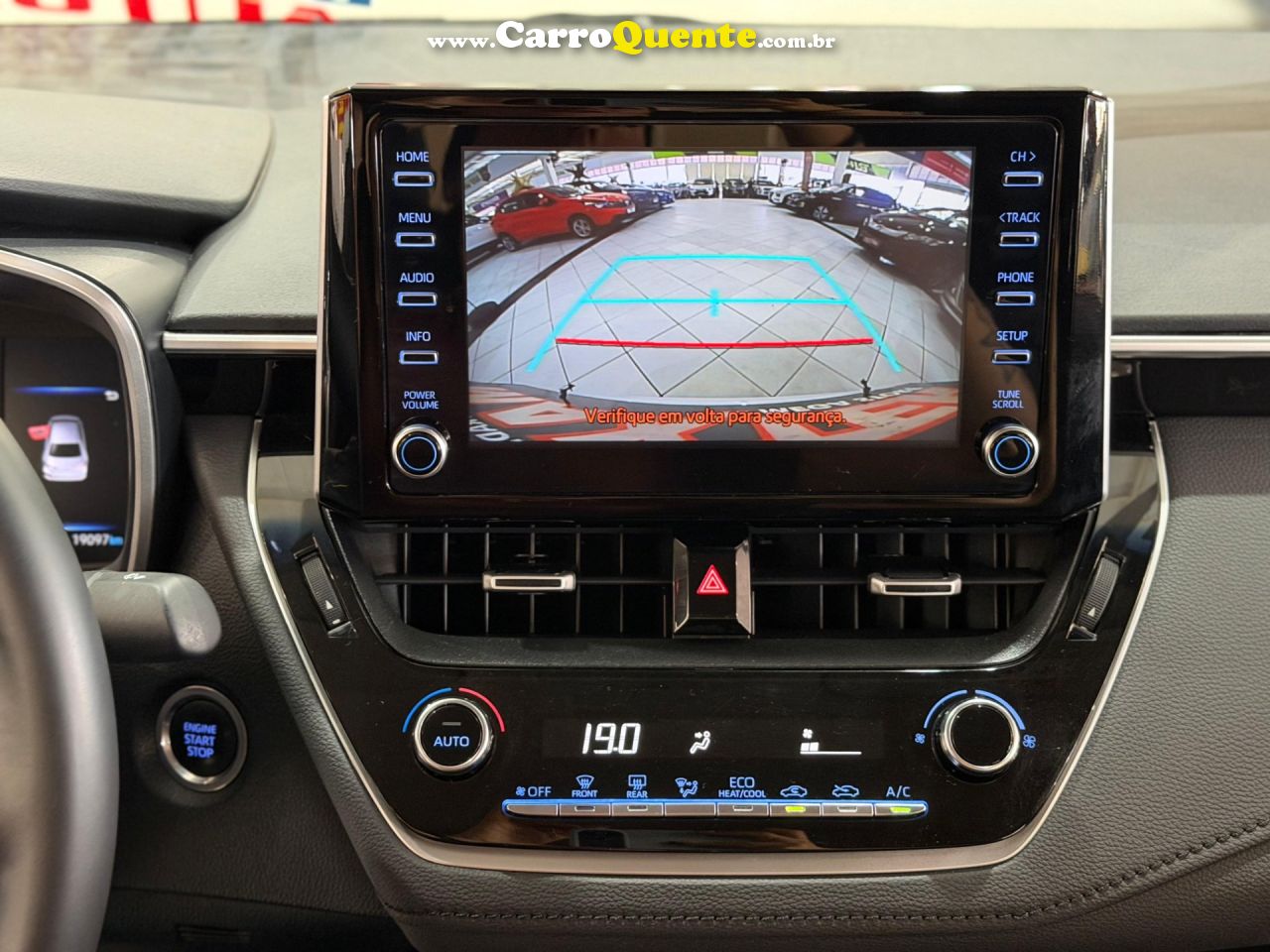 TOYOTA COROLLA 2.0 XEI 2023 - Loja