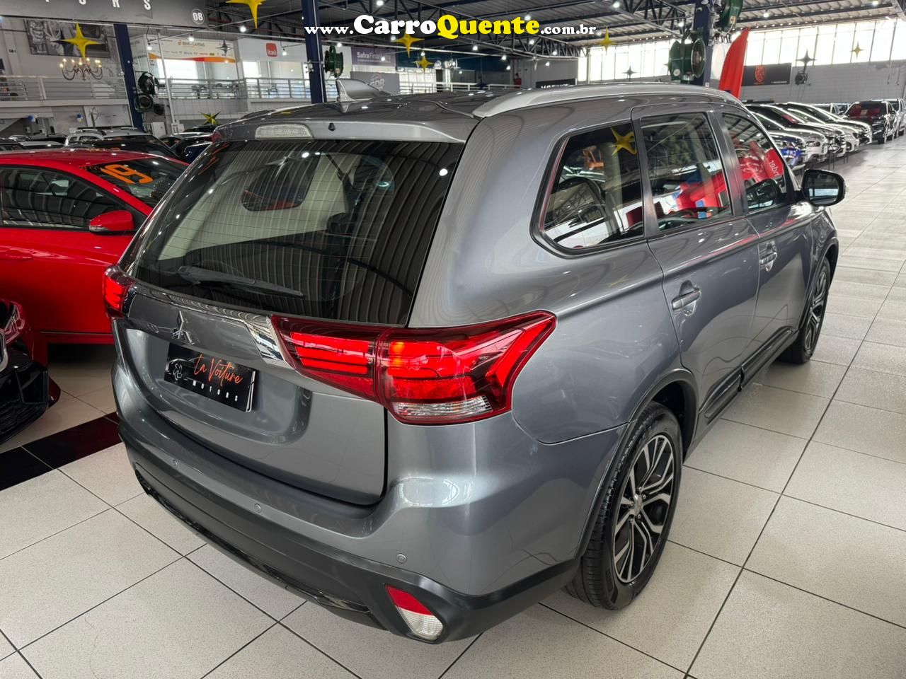 MITSUBISHI OUTLANDER 2.0 16V 2017 - Loja