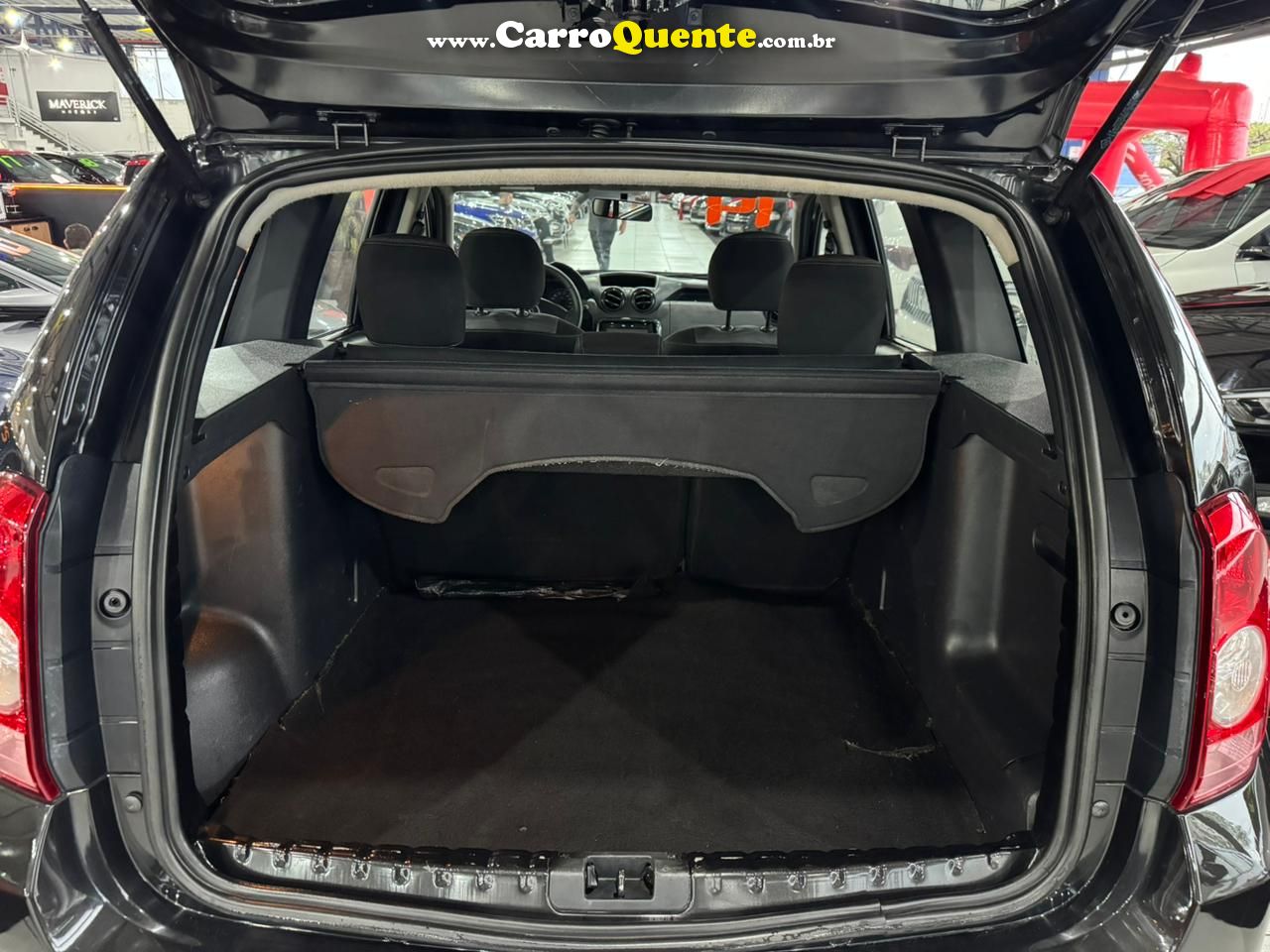RENAULT DUSTER 2.0 DYNAMIQUE 4X2 16V 2014 - Loja