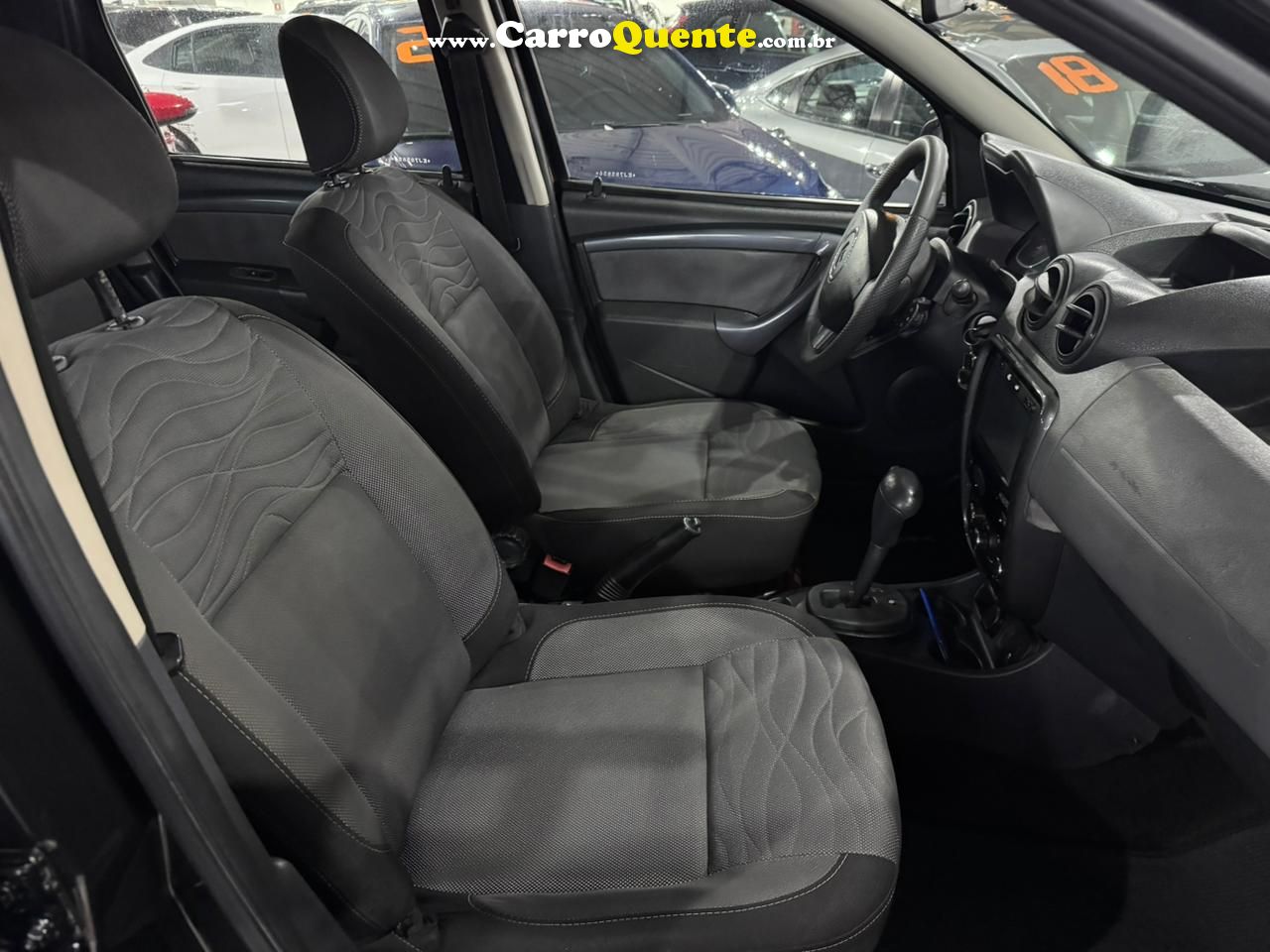 RENAULT DUSTER 2.0 DYNAMIQUE 4X2 16V 2014 - Loja