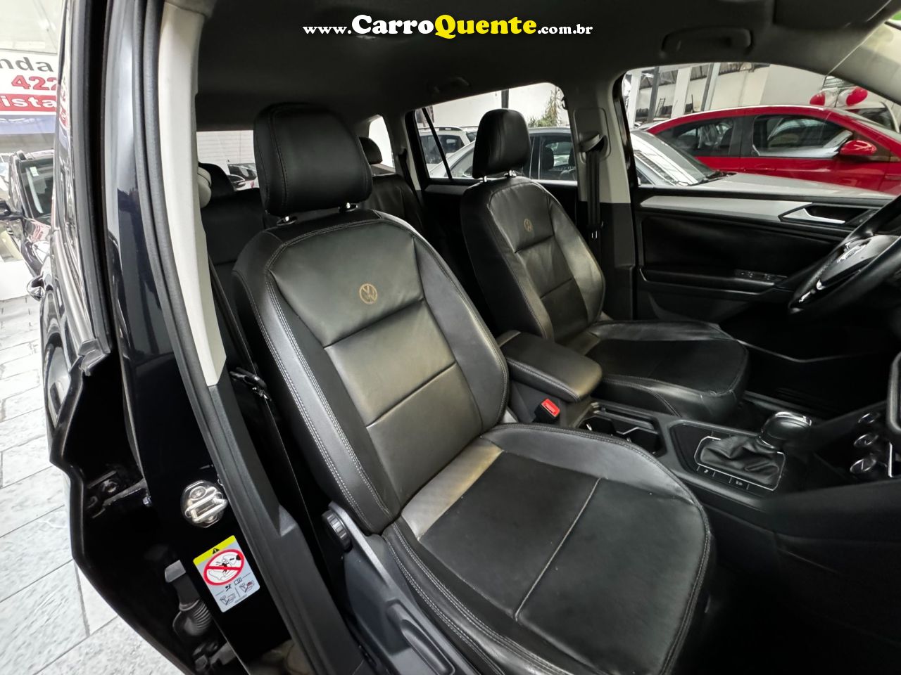 VOLKSWAGEN TIGUAN 1.4 250 TSI TOTAL ALLSPACE 2019 - Loja