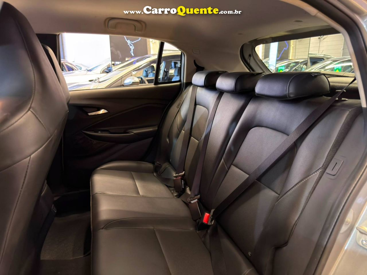CHEVROLET ONIX 1.0 TURBO PREMIER 2025 - Loja