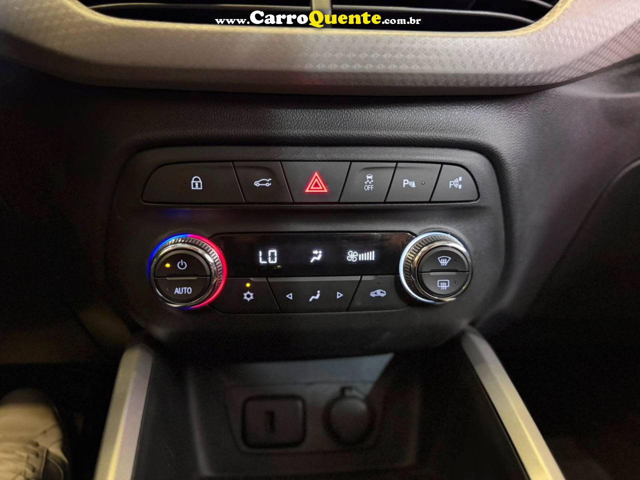 CHEVROLET ONIX 1.0 TURBO PREMIER 2025 - Loja