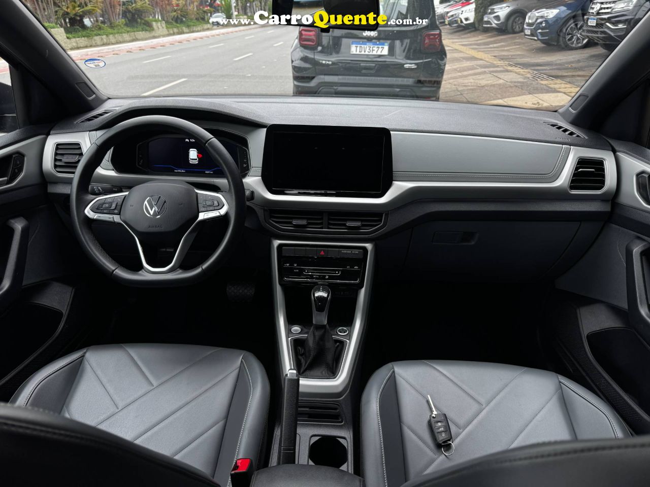 VOLKSWAGEN T-CROSS 1.0 200 TSI TOTAL COMFORTLINE 2025 - Loja